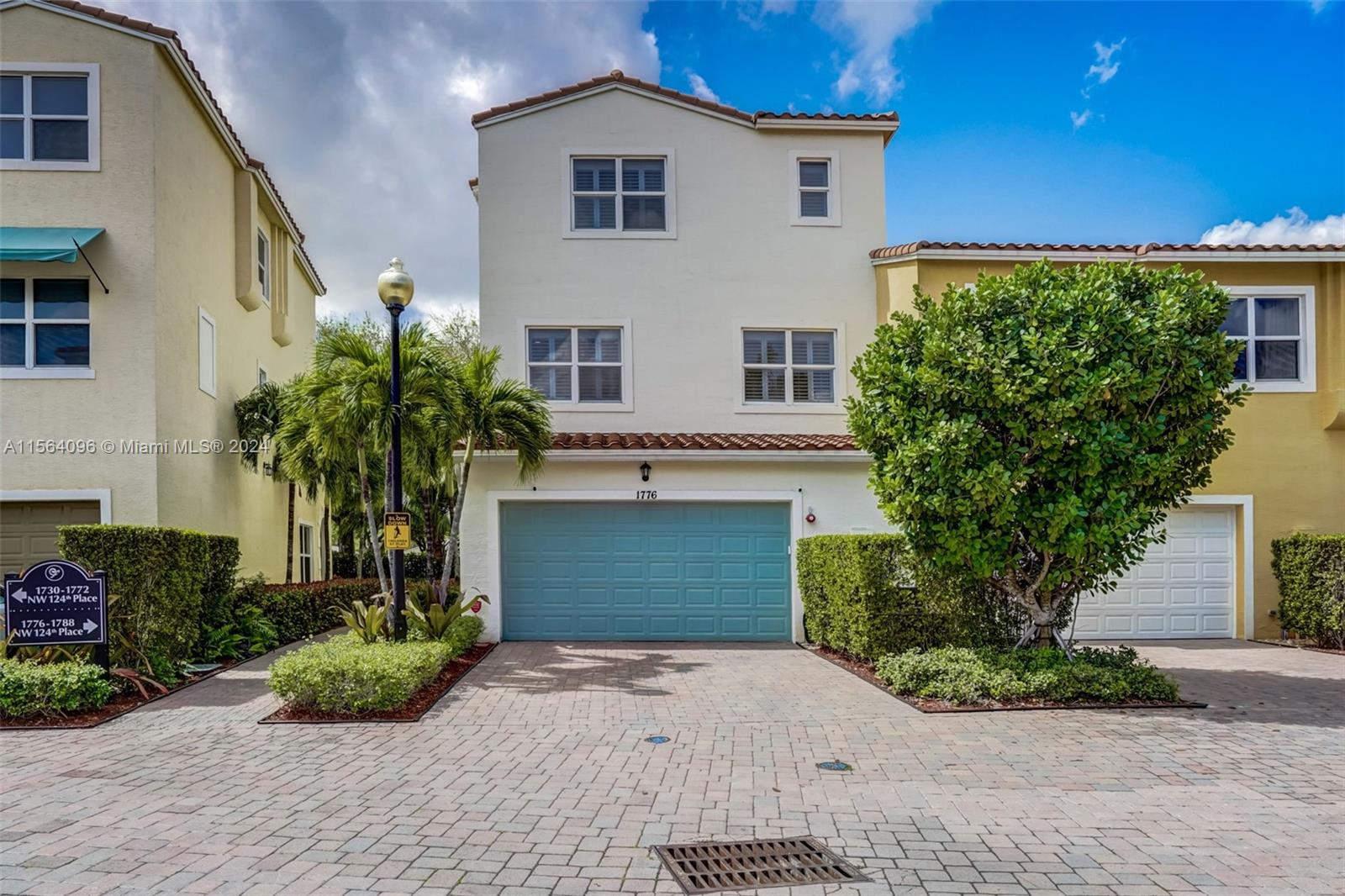 1776 NW 124th Pl