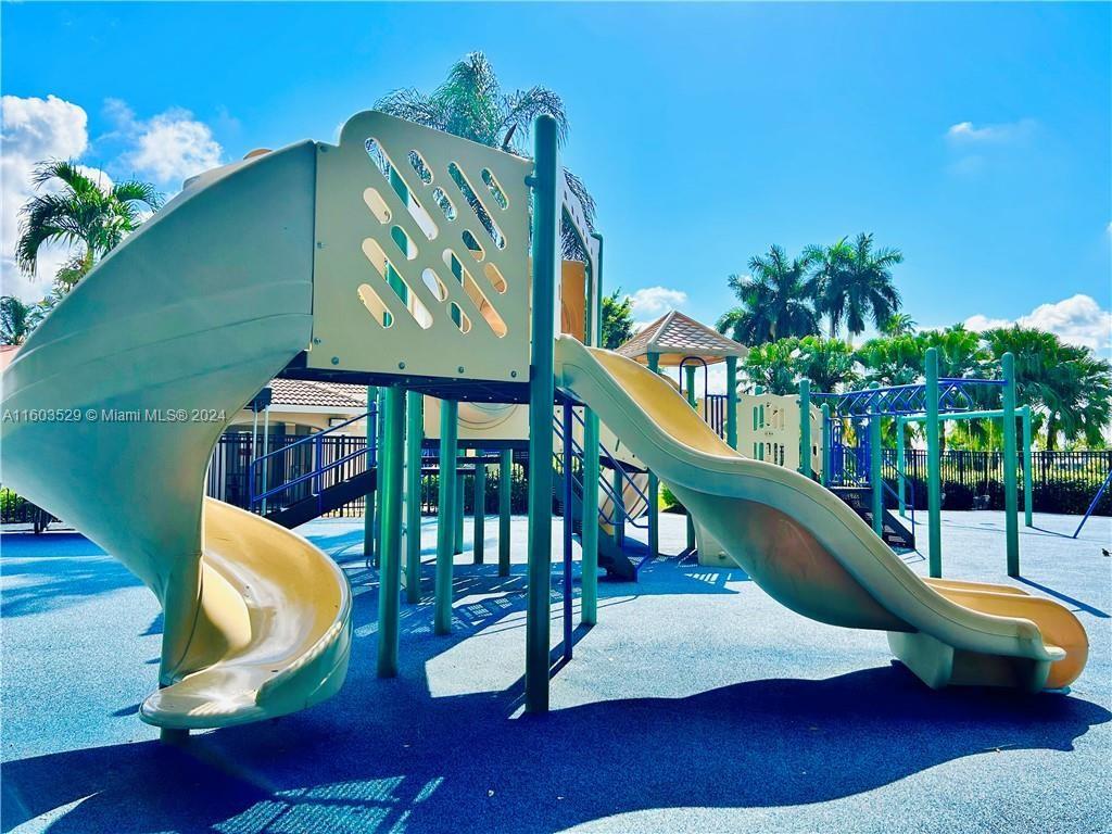 1113 Fairfield Meadows Dr