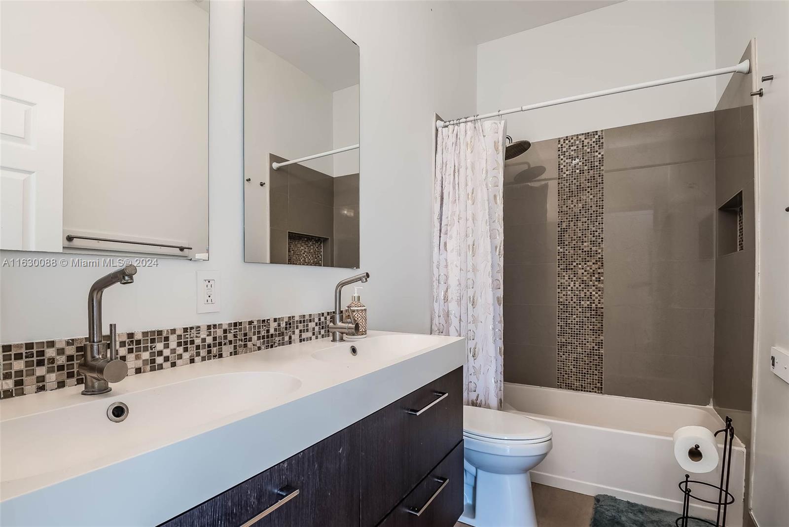 16204 Opal Creek Dr