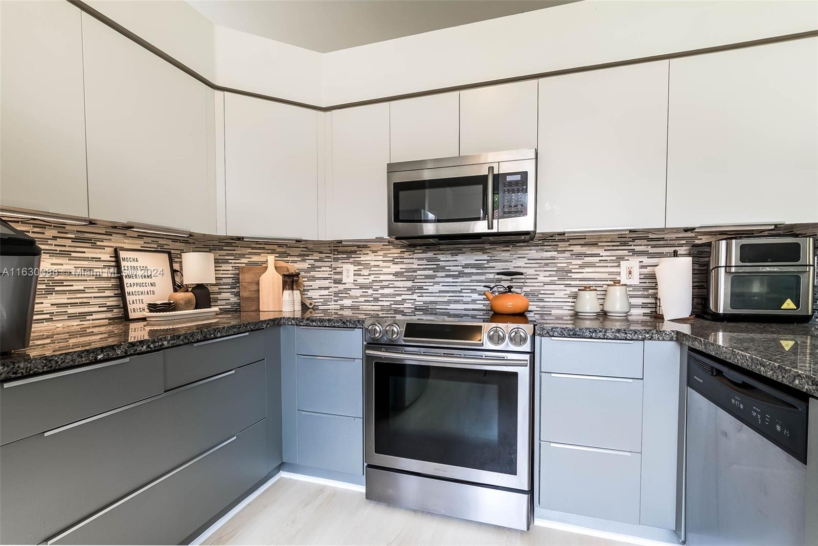 16204 Opal Creek Dr