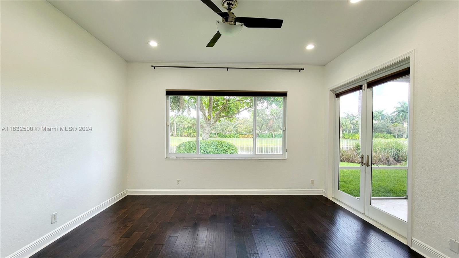 760 Tulip Cir