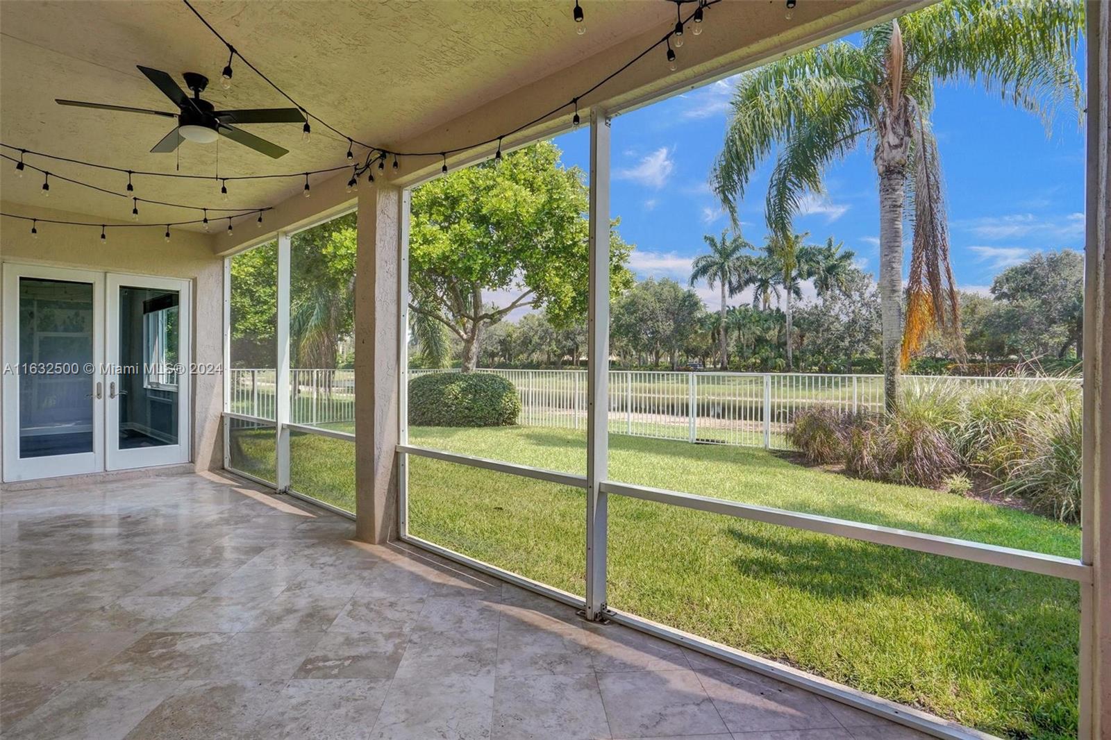 760 Tulip Cir