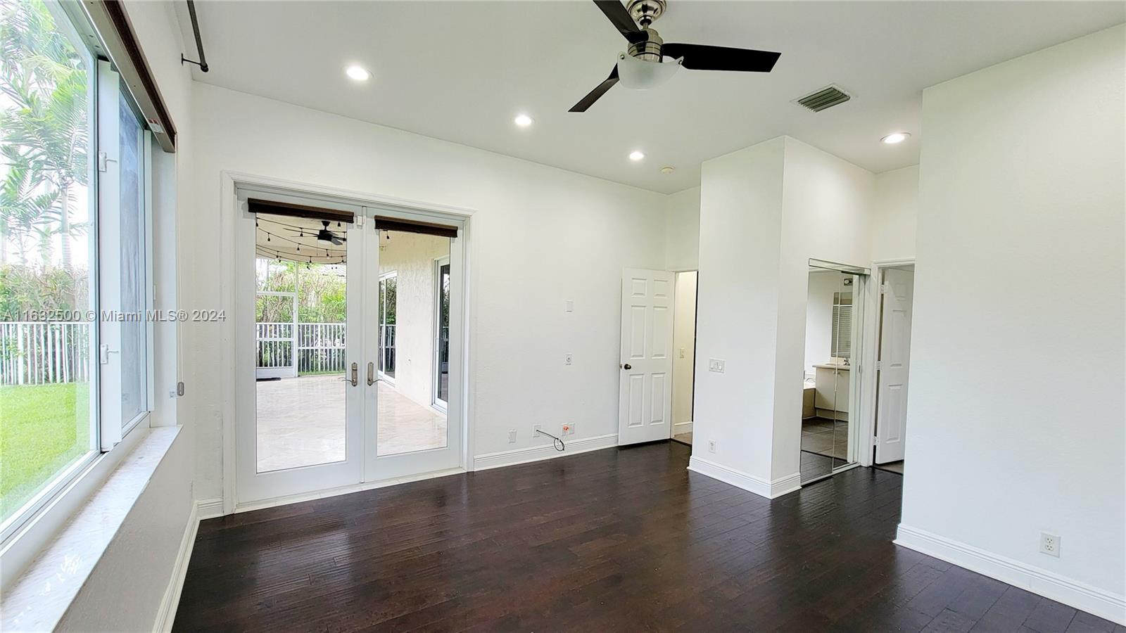 760 Tulip Cir