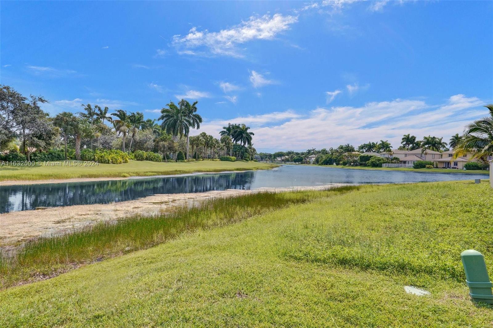 760 Tulip Cir
