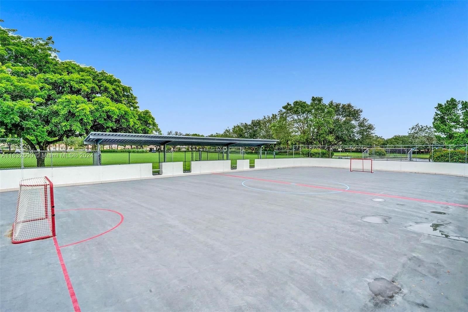 760 Tulip Cir