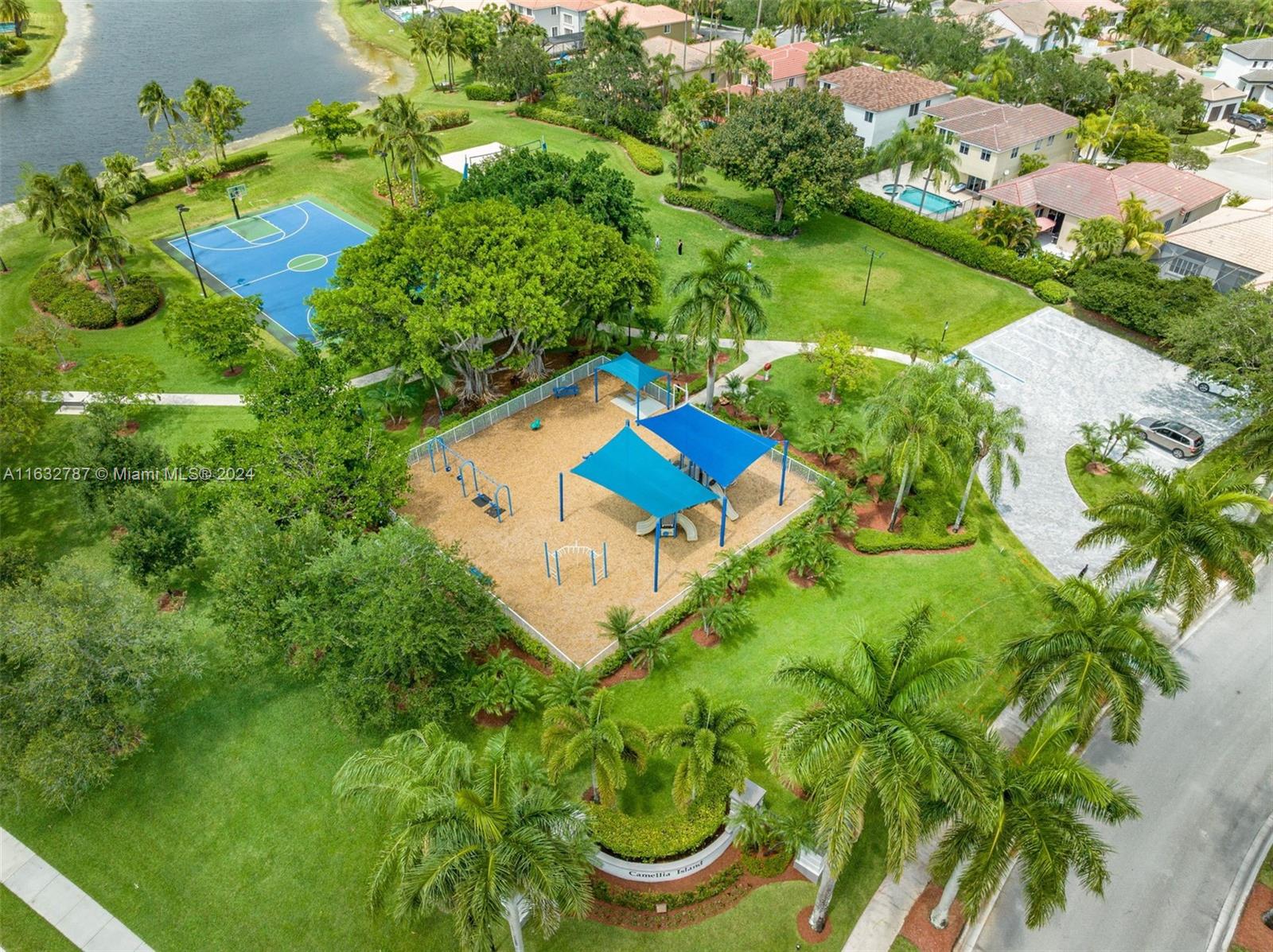 1562 Island Way