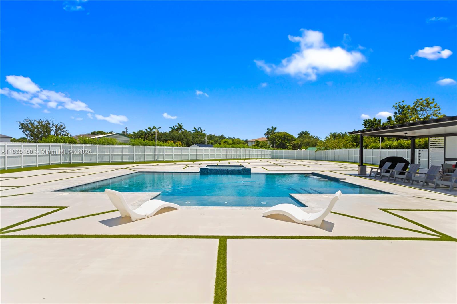 19289 SW 132nd Path