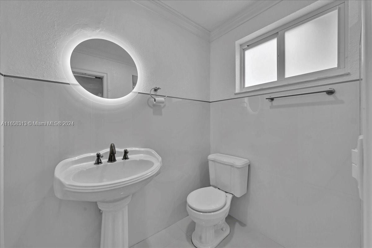 1198 SW 133rd Place Cir