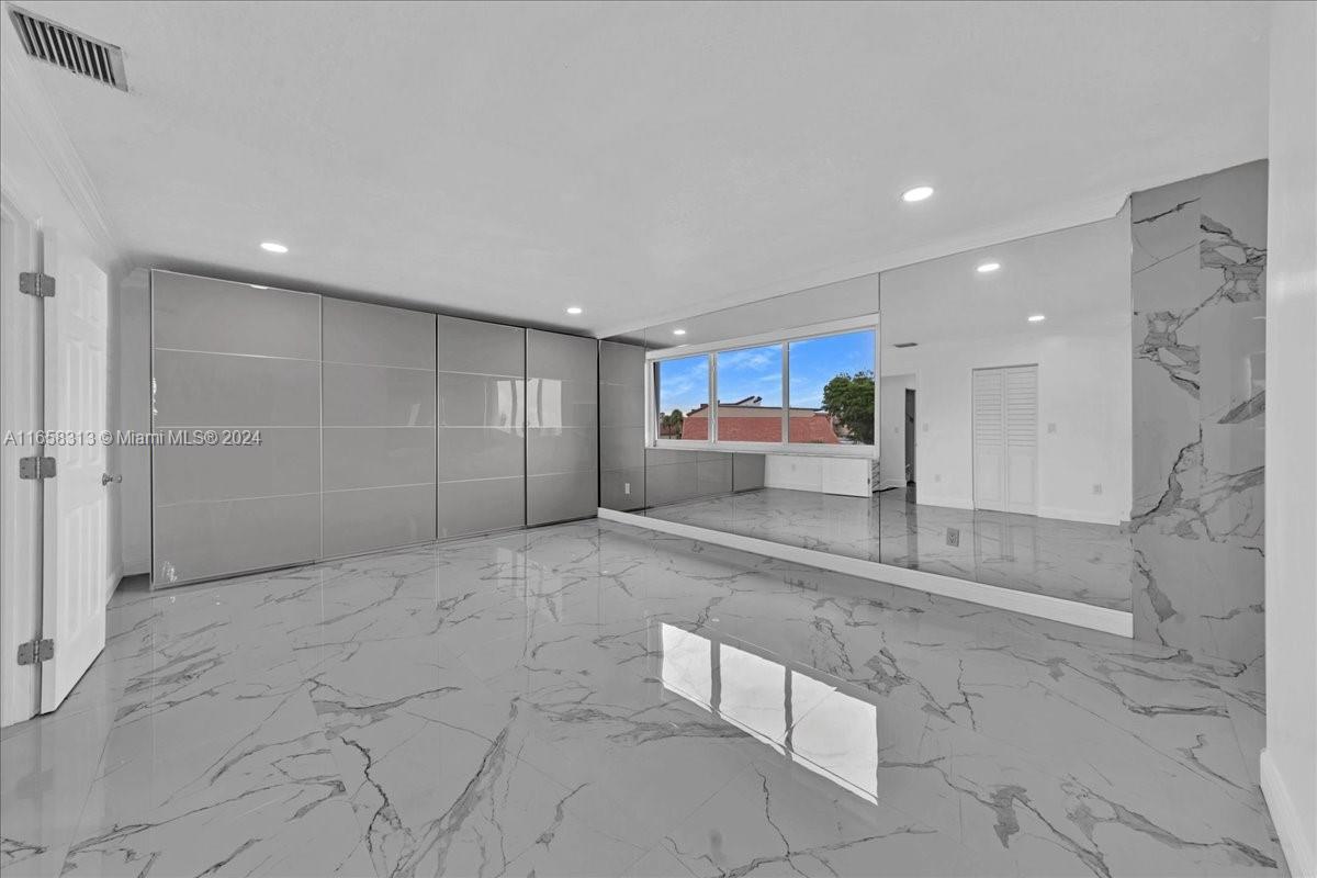 1198 SW 133rd Place Cir