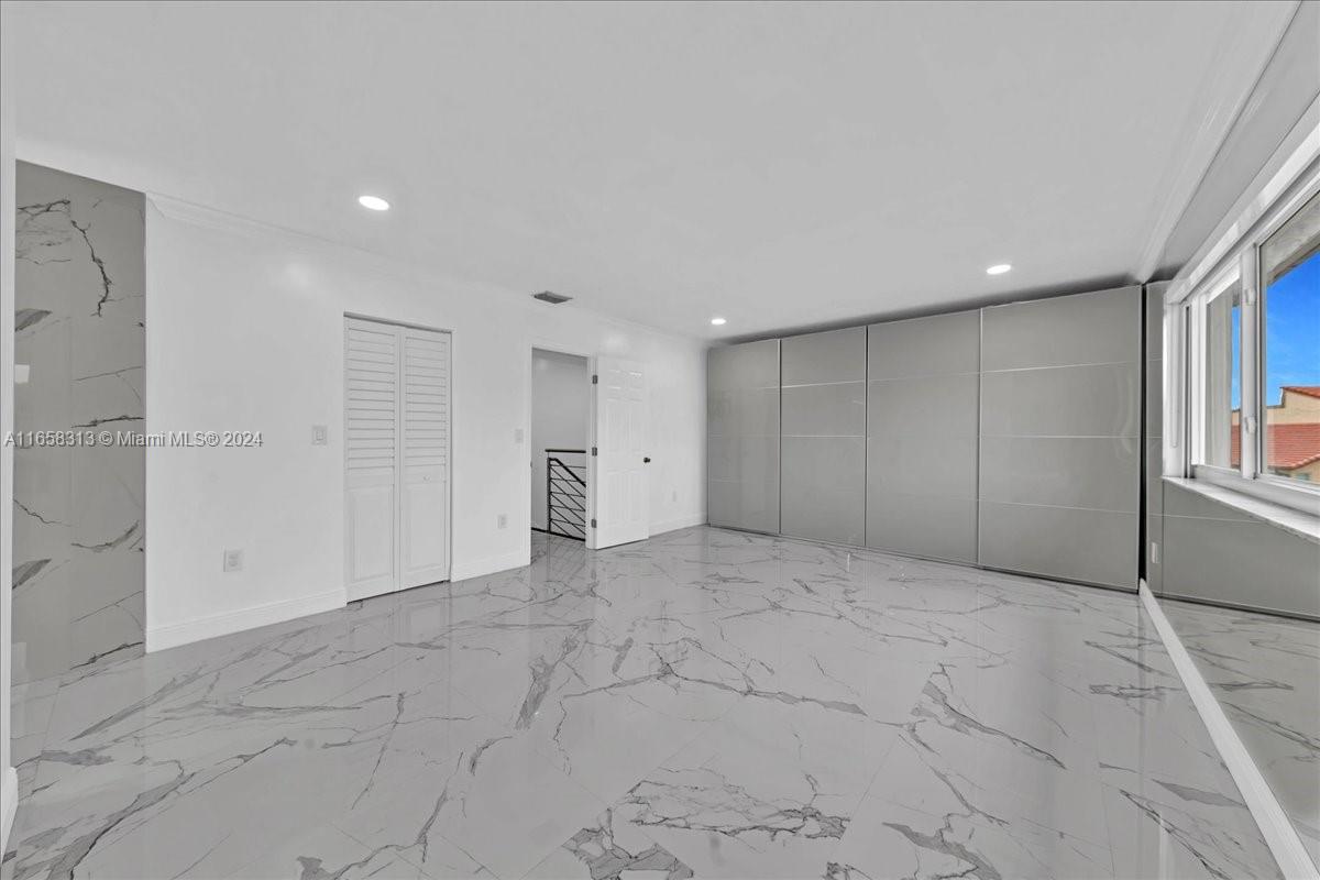 1198 SW 133rd Place Cir