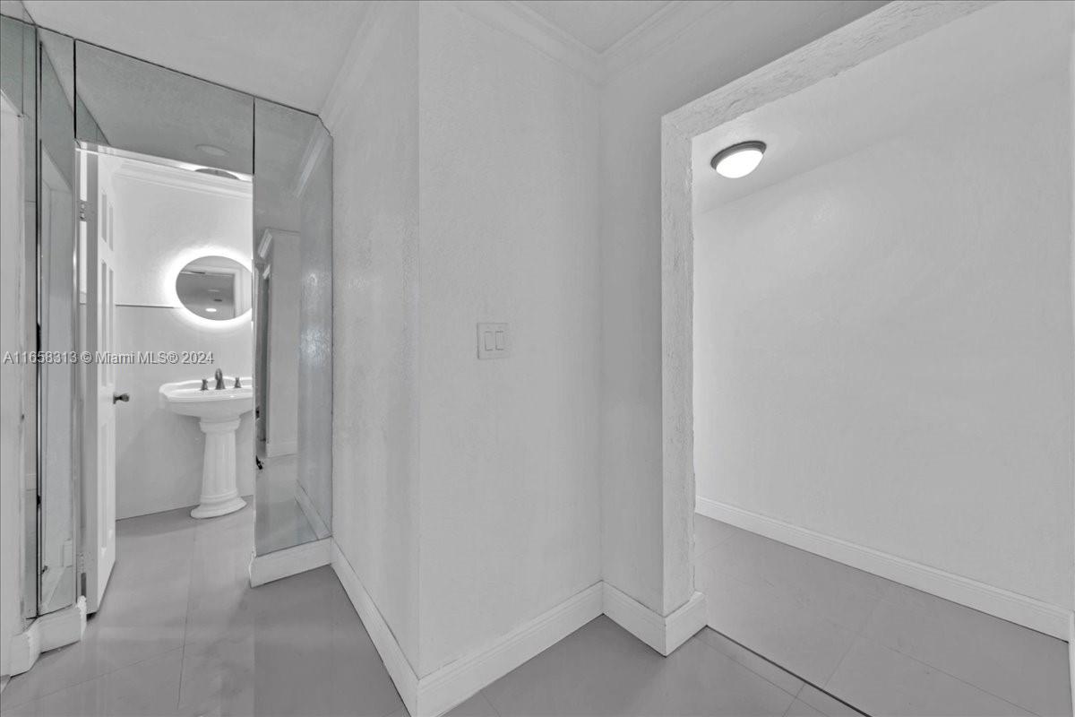 1198 SW 133rd Place Cir