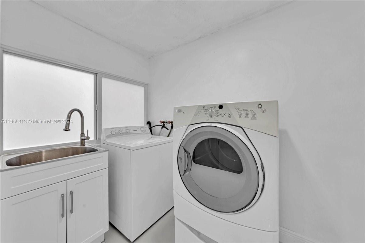 1198 SW 133rd Place Cir