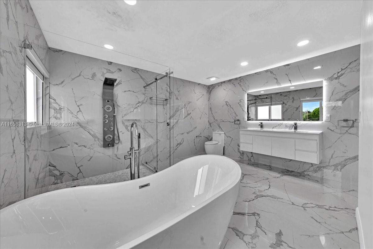 1198 SW 133rd Place Cir