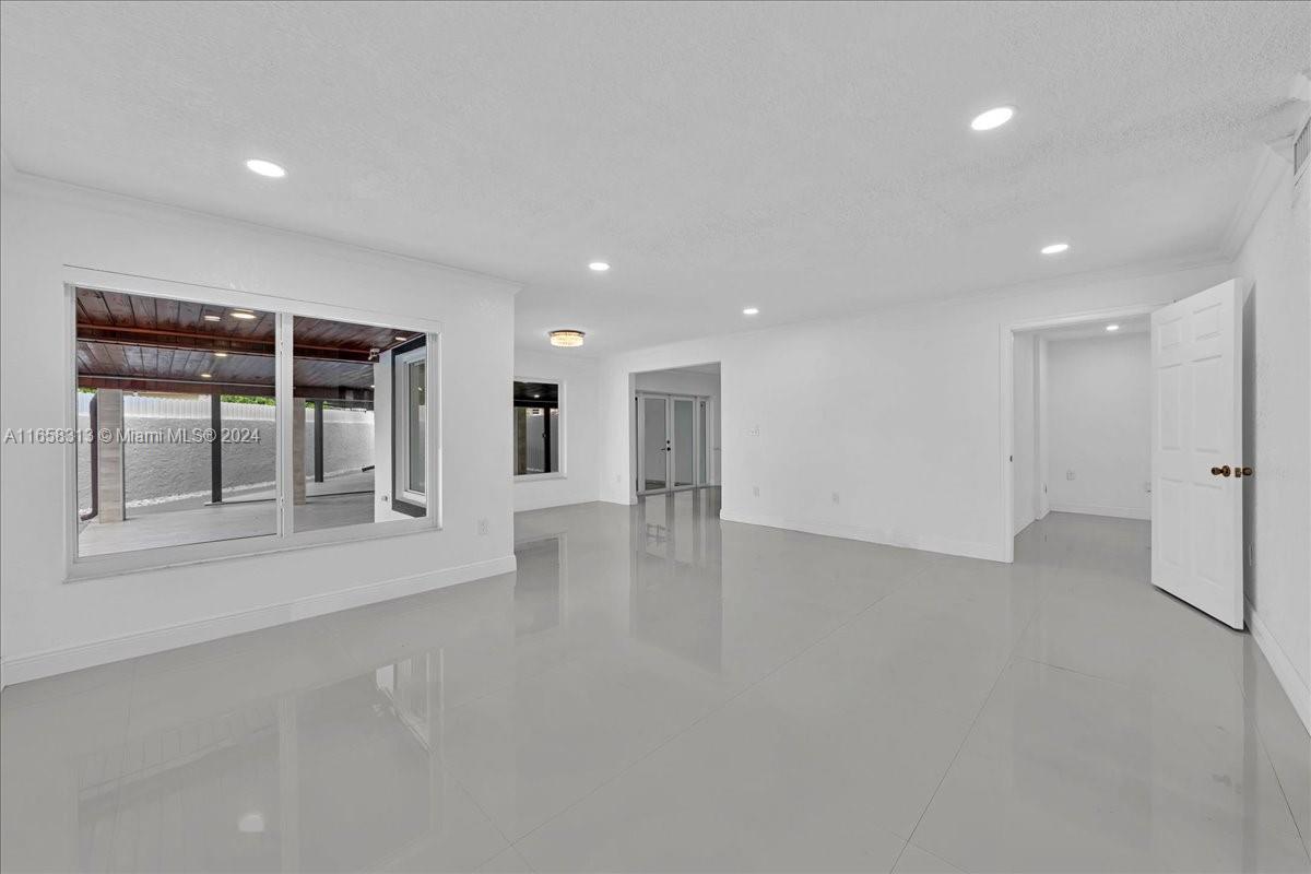 1198 SW 133rd Place Cir