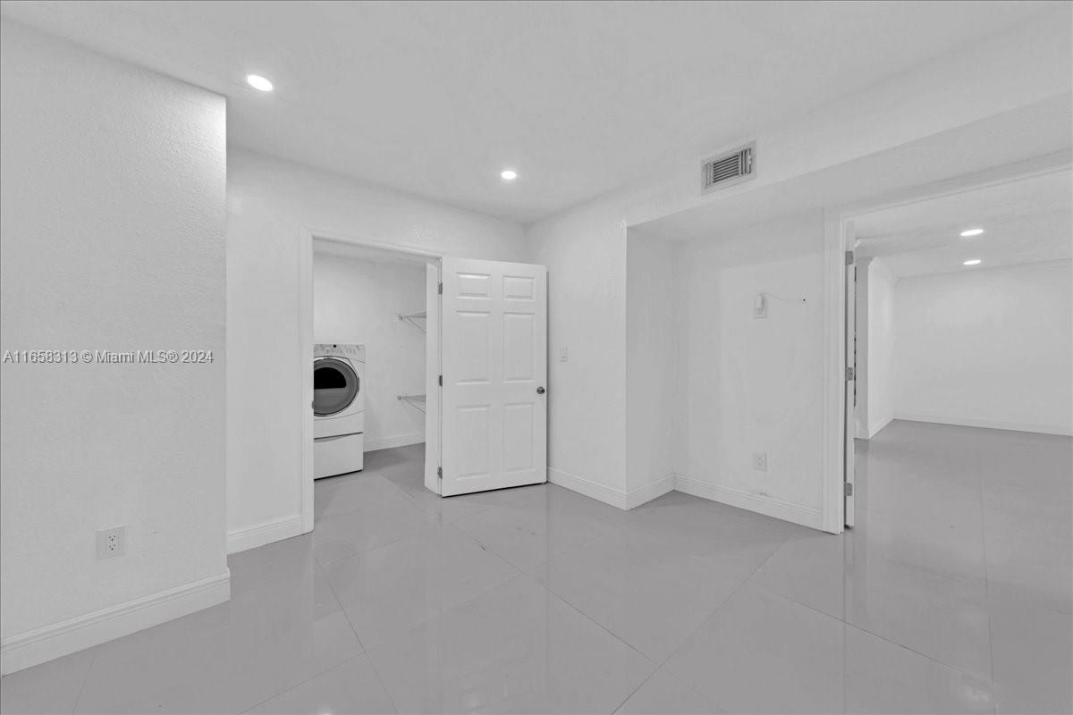 1198 SW 133rd Place Cir