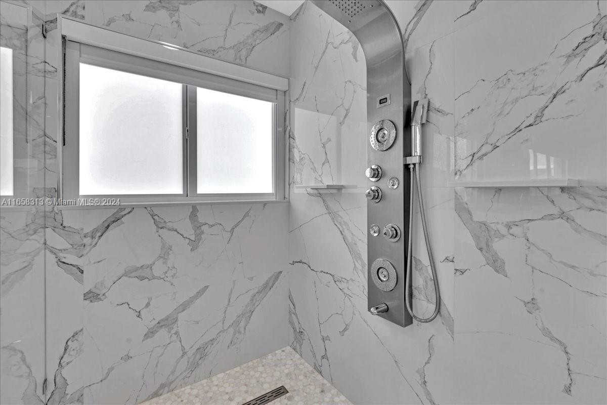 1198 SW 133rd Place Cir