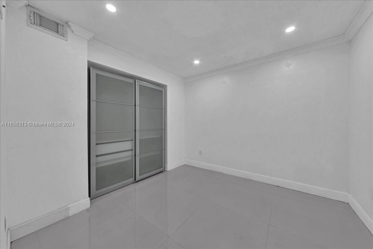 1198 SW 133rd Place Cir