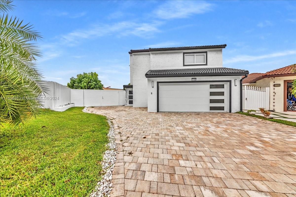 1198 SW 133rd Place Cir