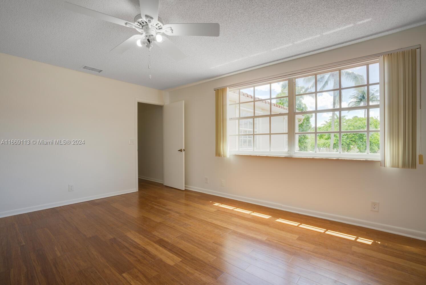 11033 Chandler Dr # 11033