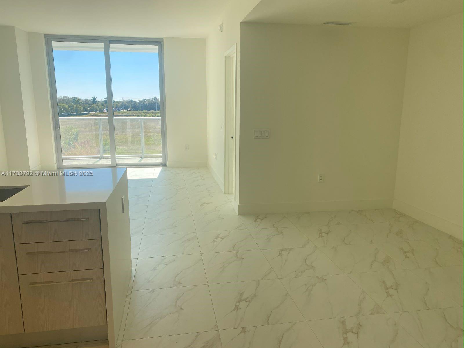 2000 Metropica Way # 406