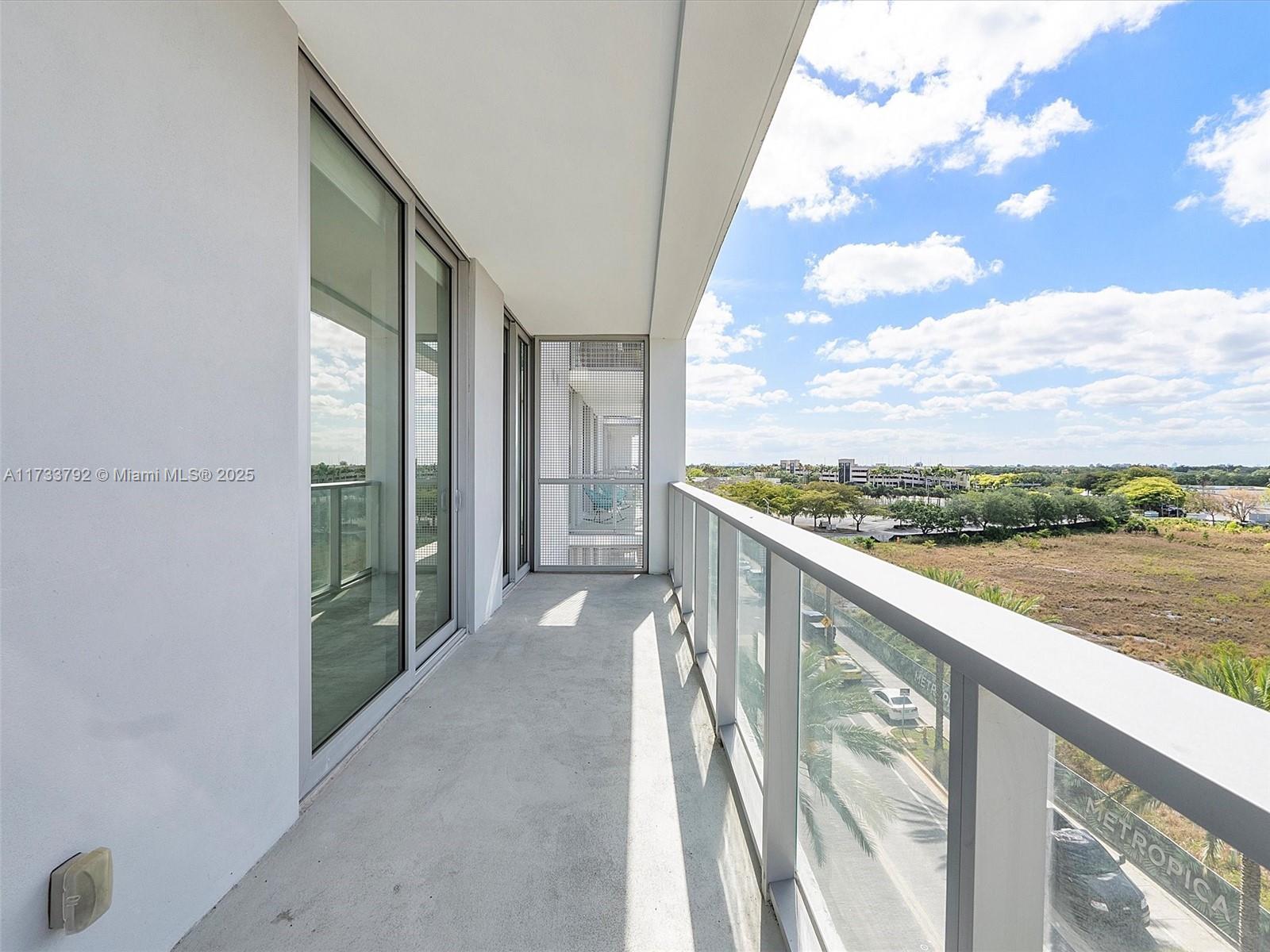 2000 Metropica Way # 406