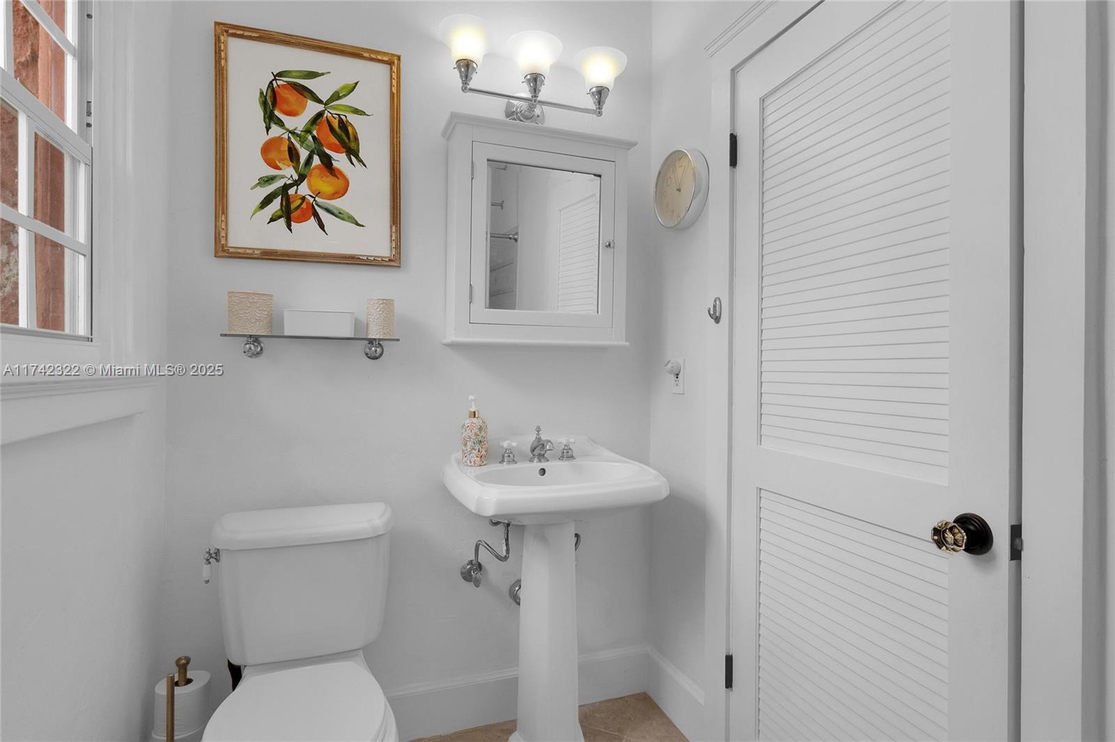 5008 Alhambra Cir