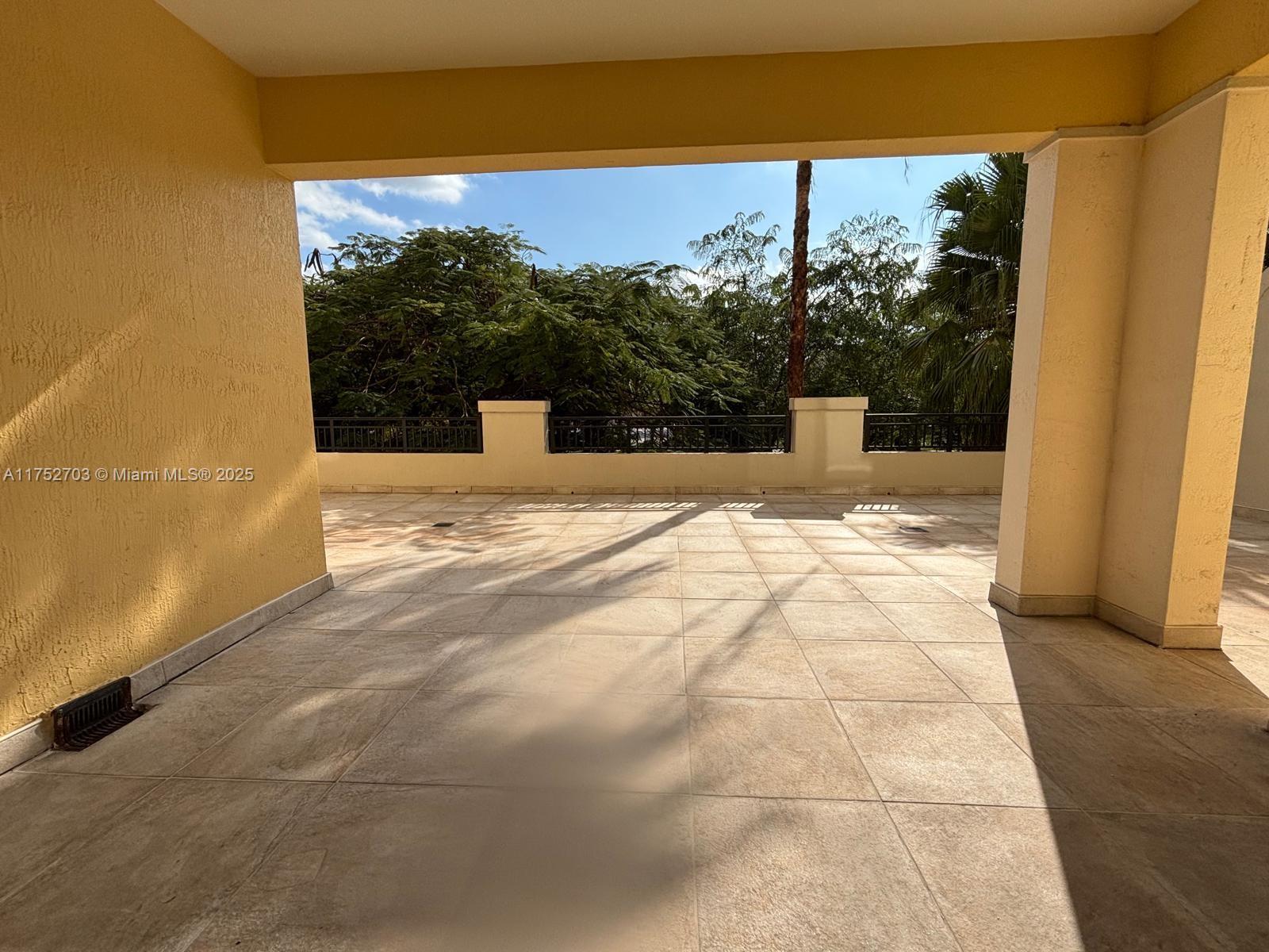 16100 Emerald Estates Dr # 289