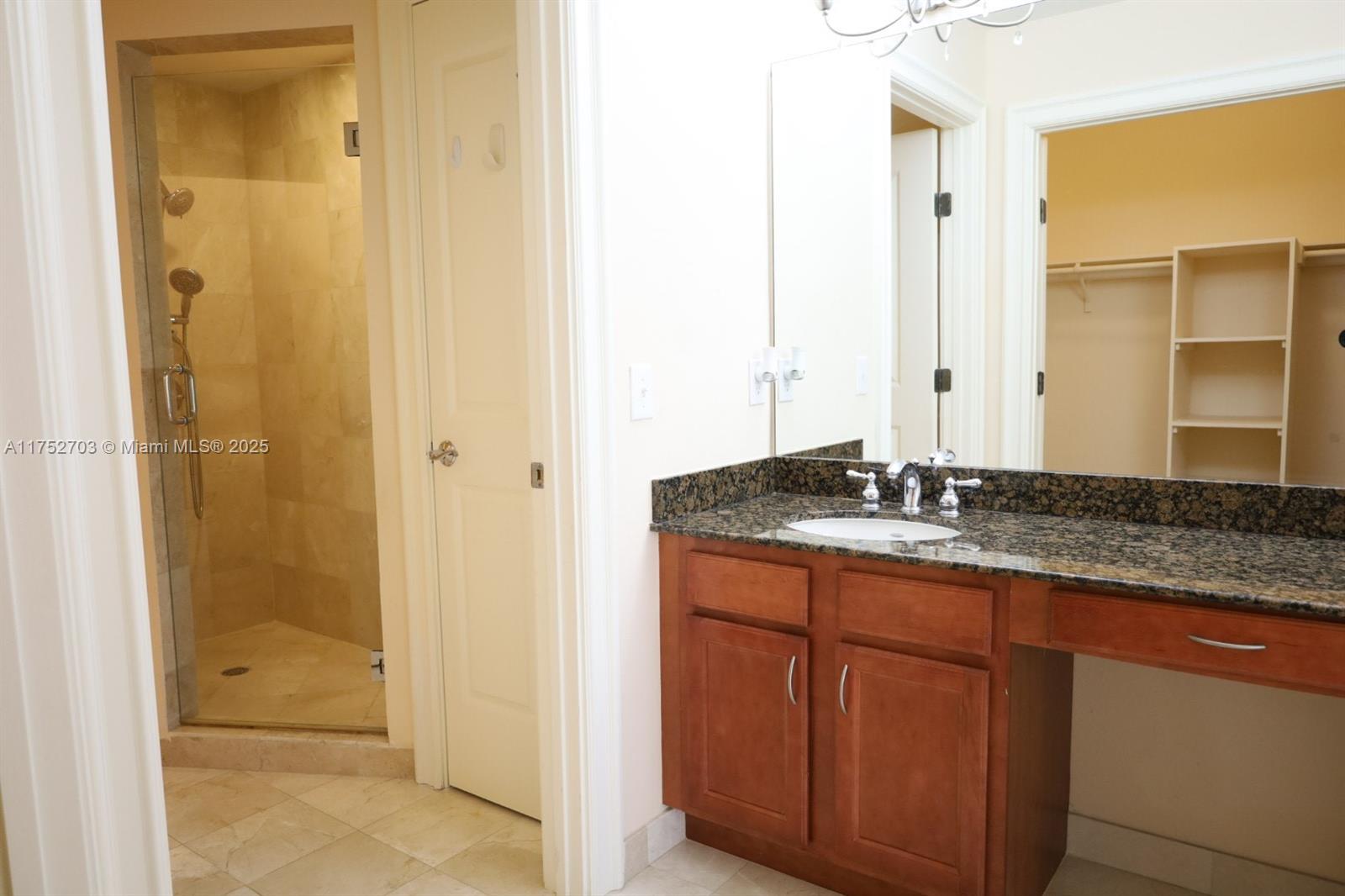 16100 Emerald Estates Dr # 289