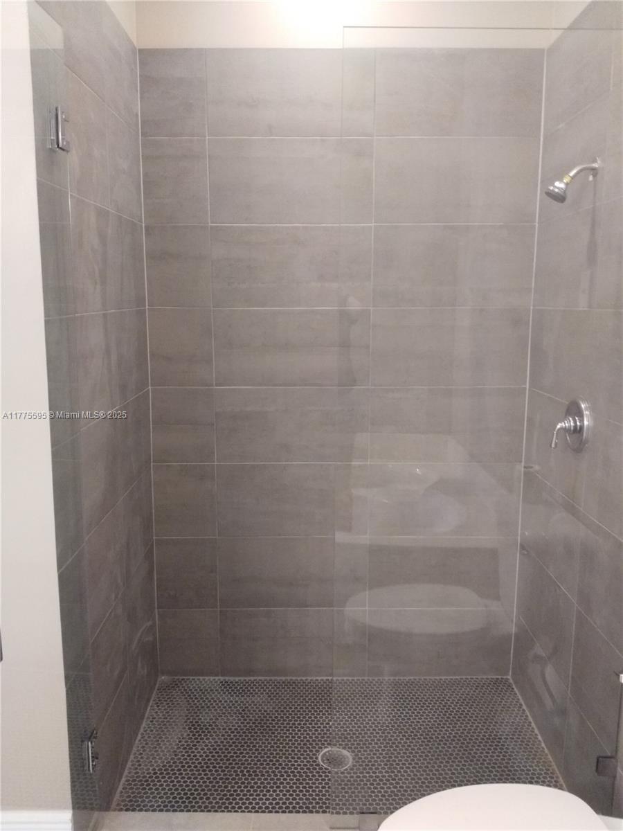 7901 S Aragon Blvd # 4