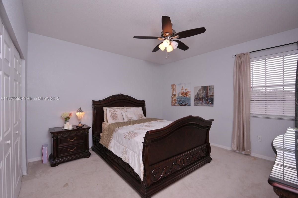 7901 S Aragon Blvd # 4