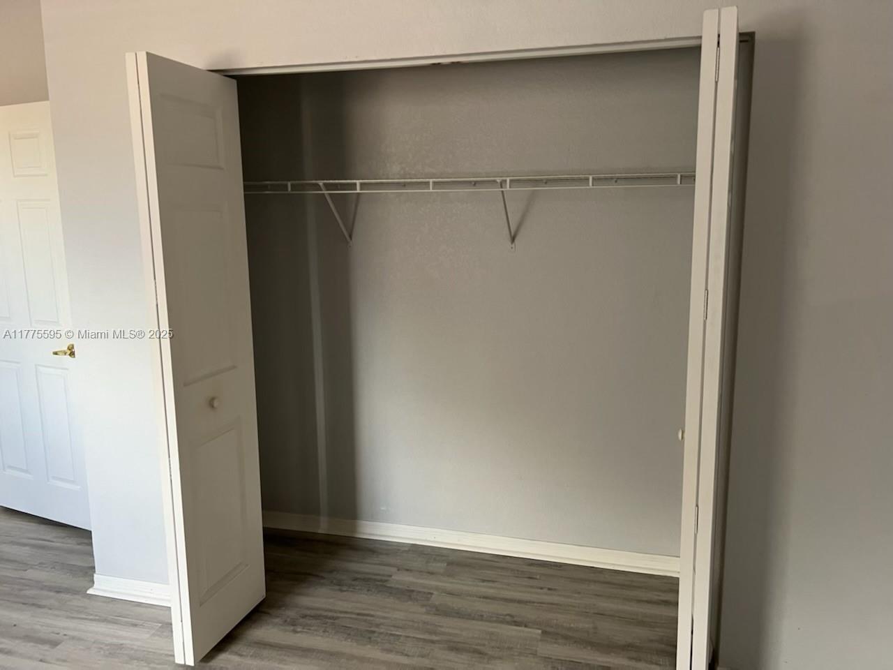 7901 S Aragon Blvd # 4