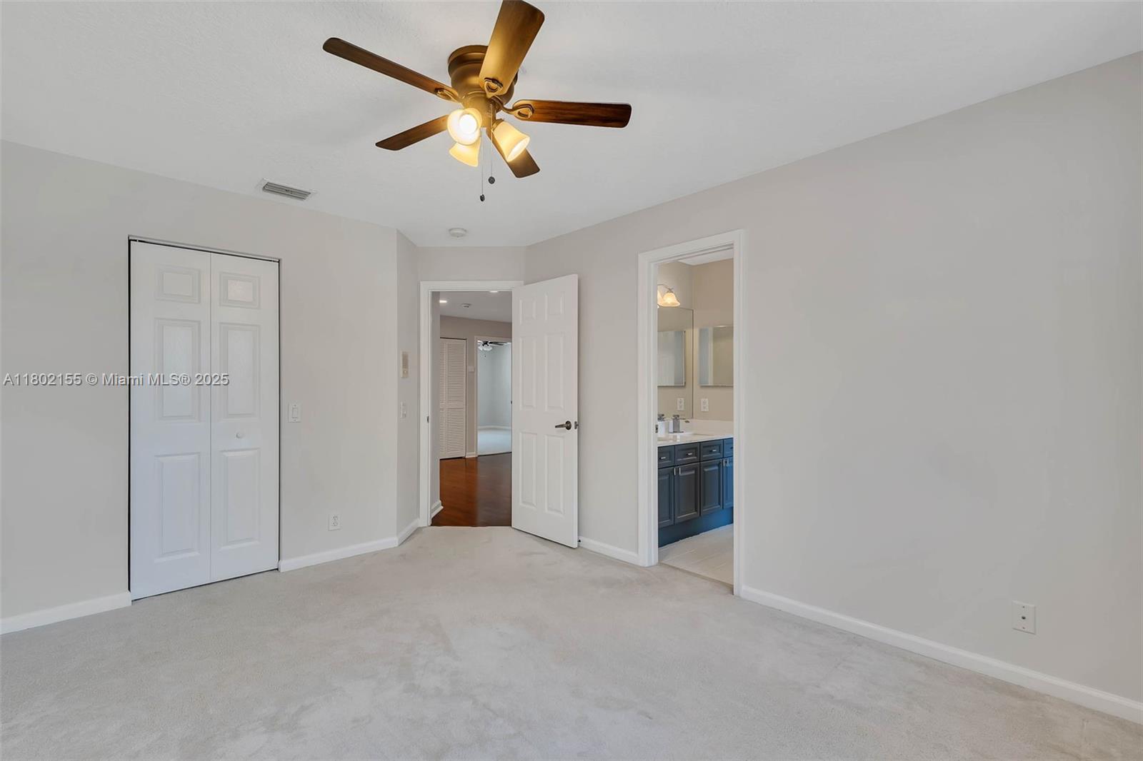 2521 Hunters Run Way