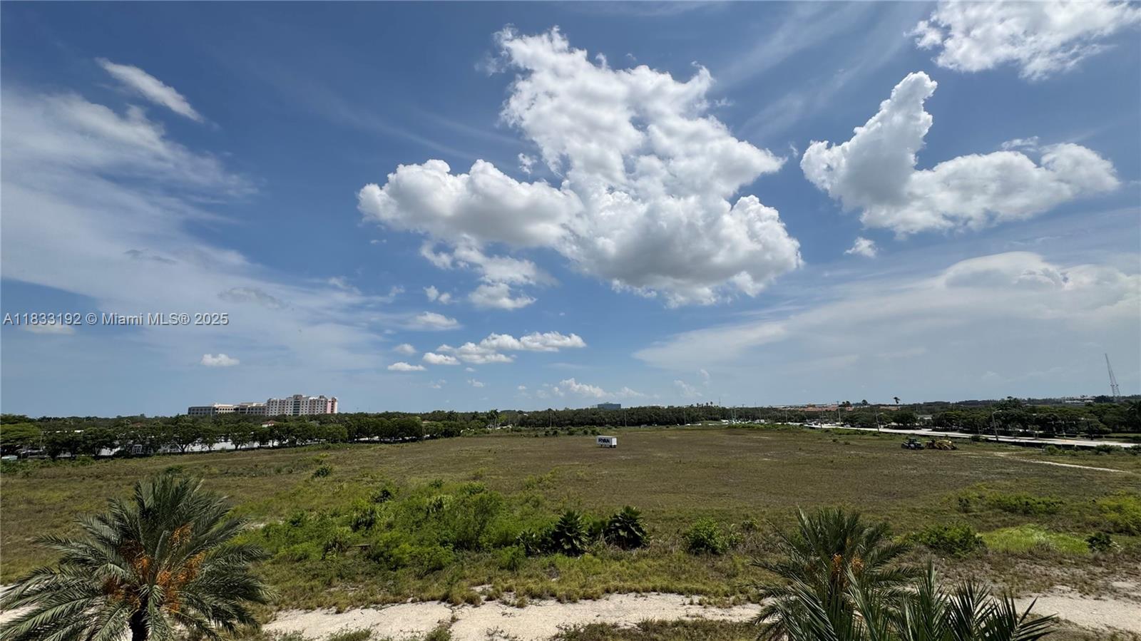 2000 Metropica Way # 406