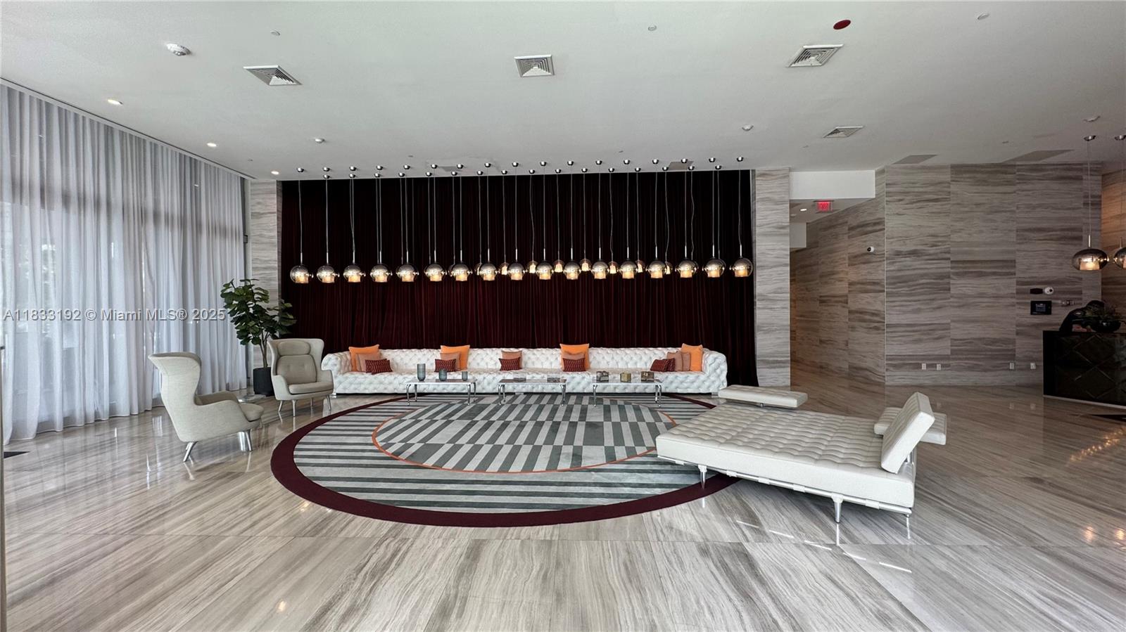 2000 Metropica Way # 406