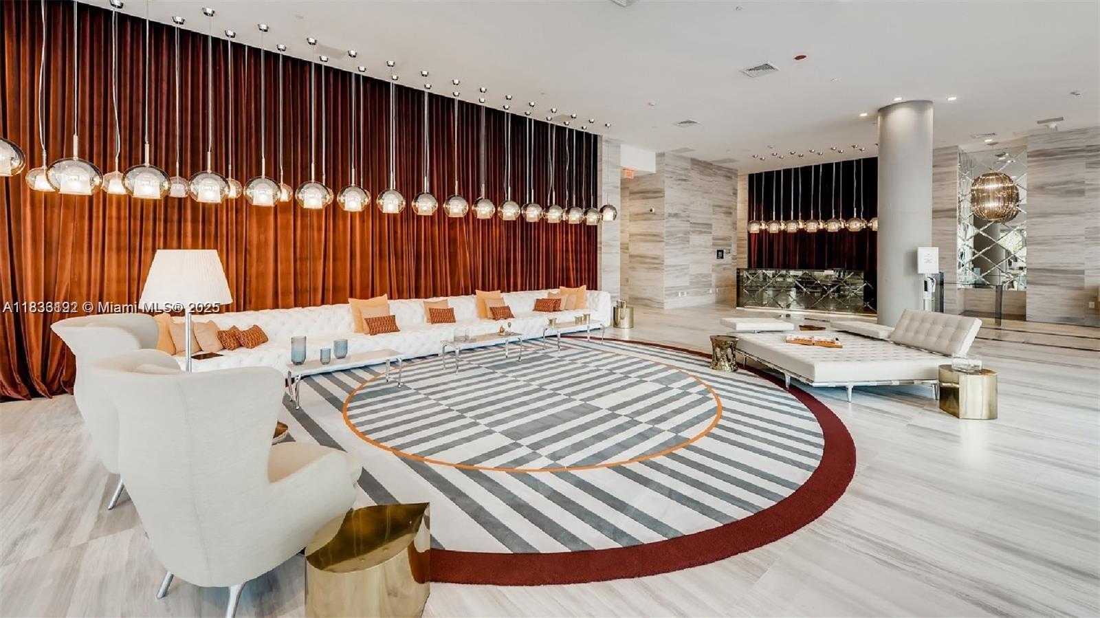 2000 Metropica Way # 406