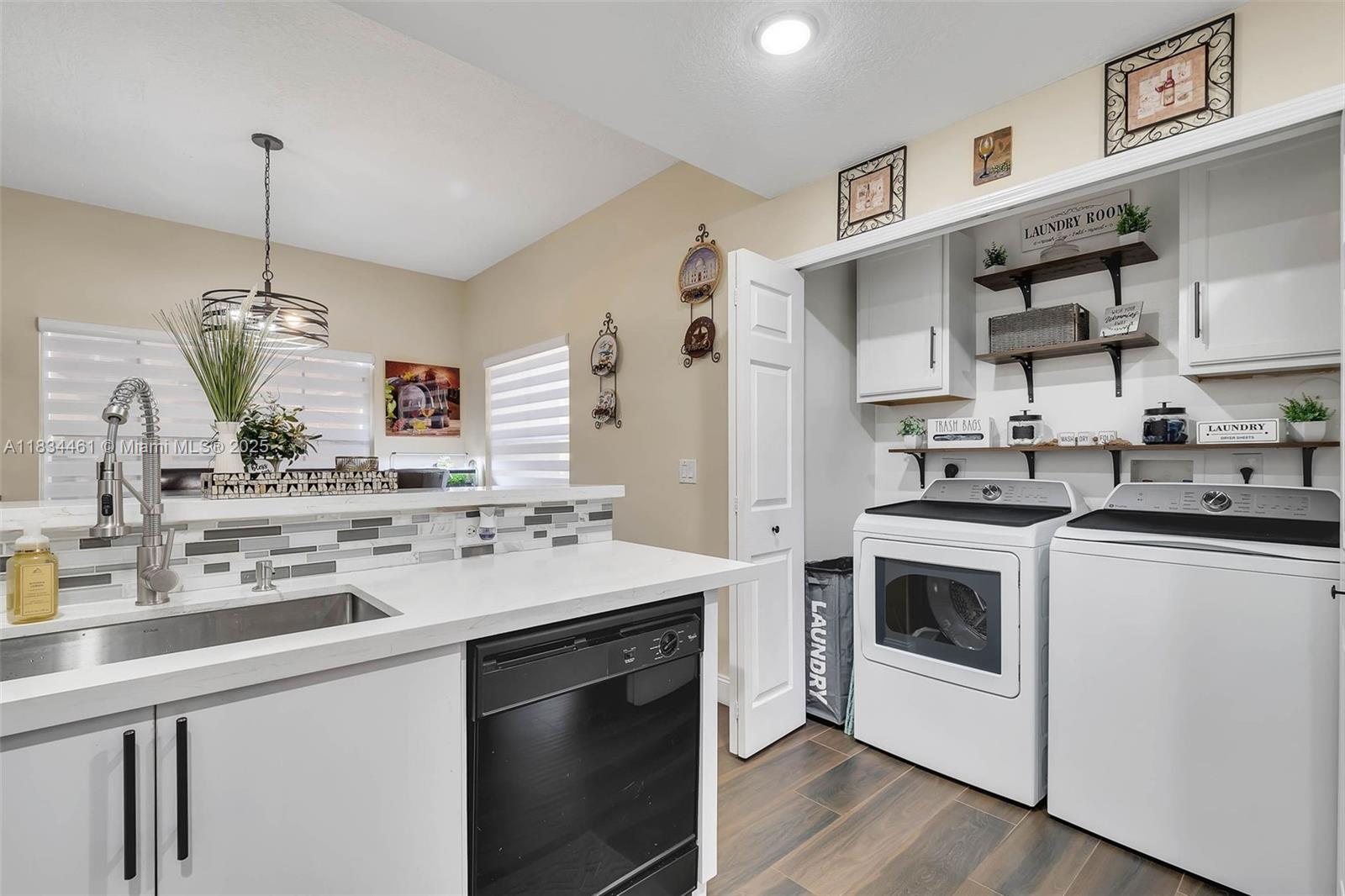 8511 NW 141st Ter # 402