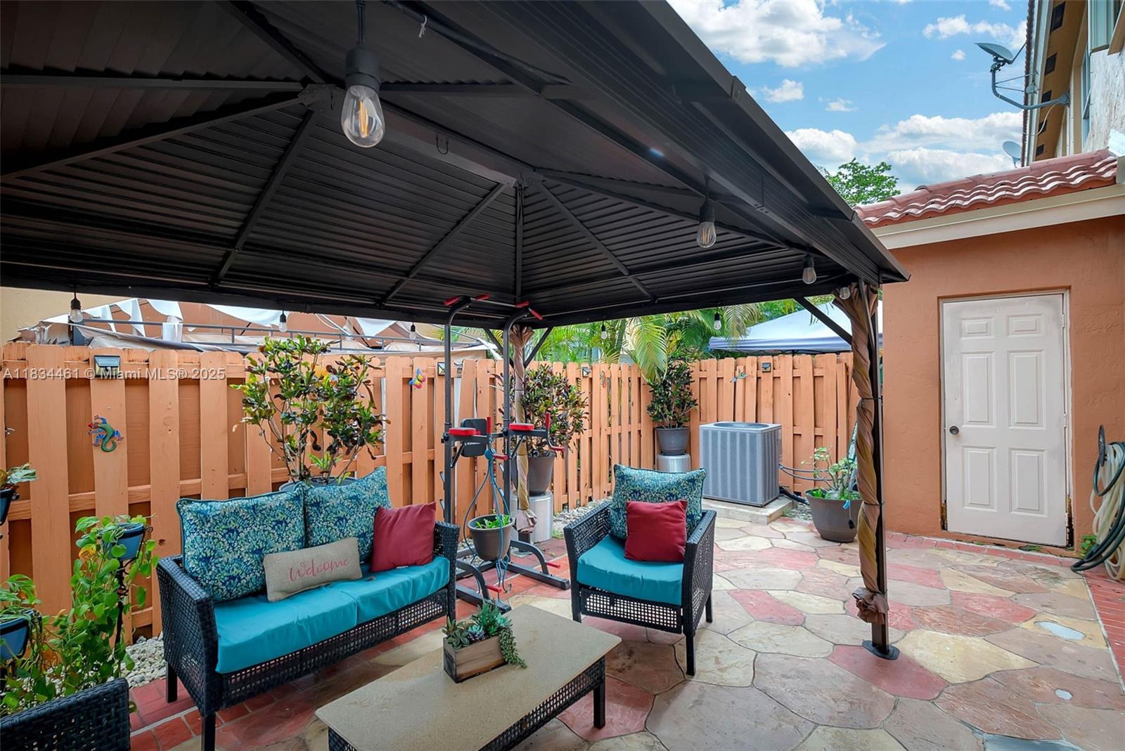 8511 NW 141st Ter # 402