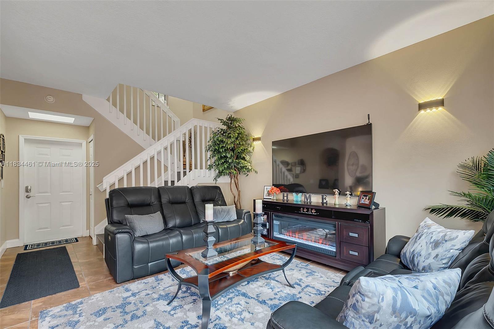 8511 NW 141st Ter # 402