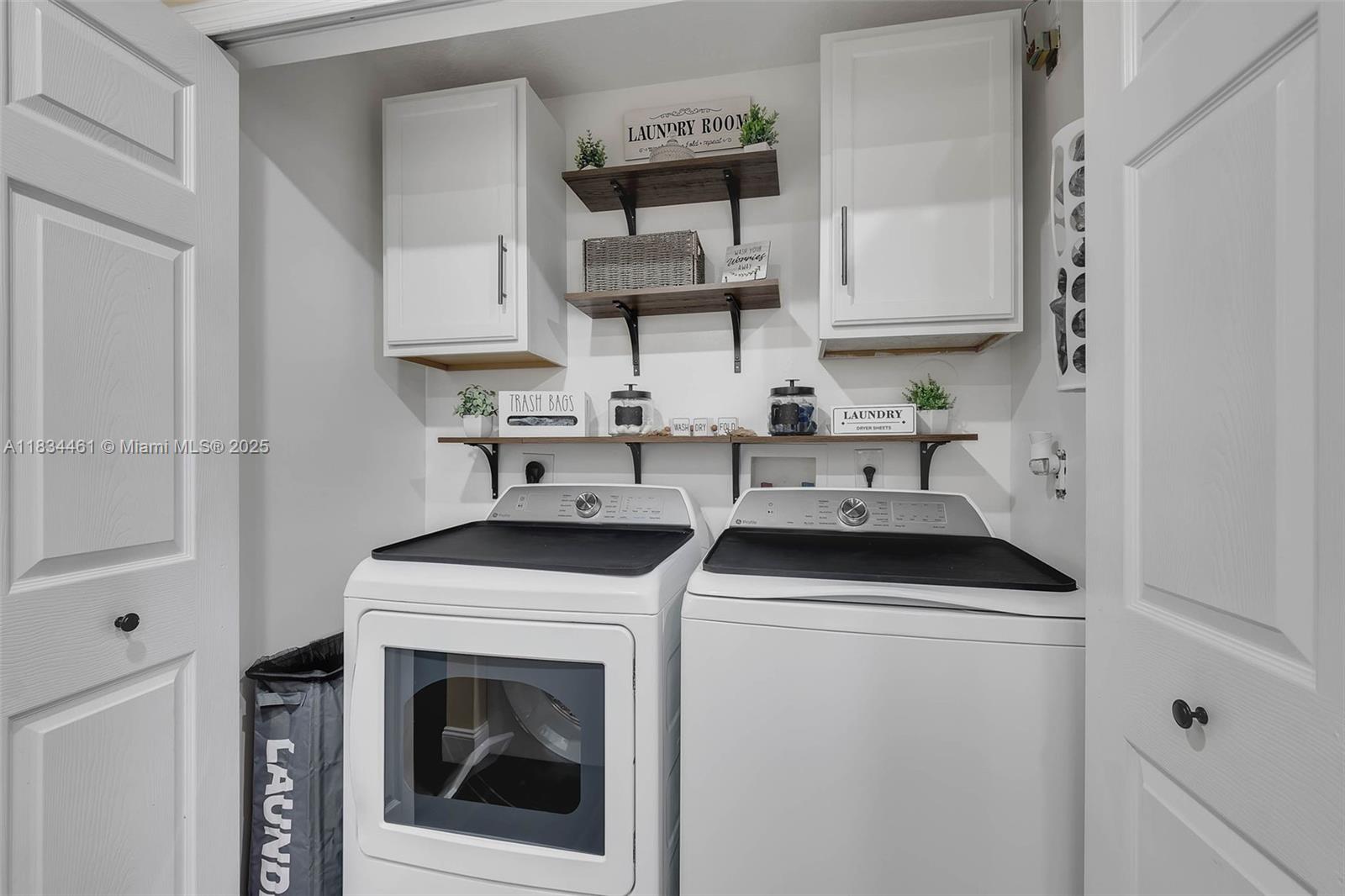 8511 NW 141st Ter # 402