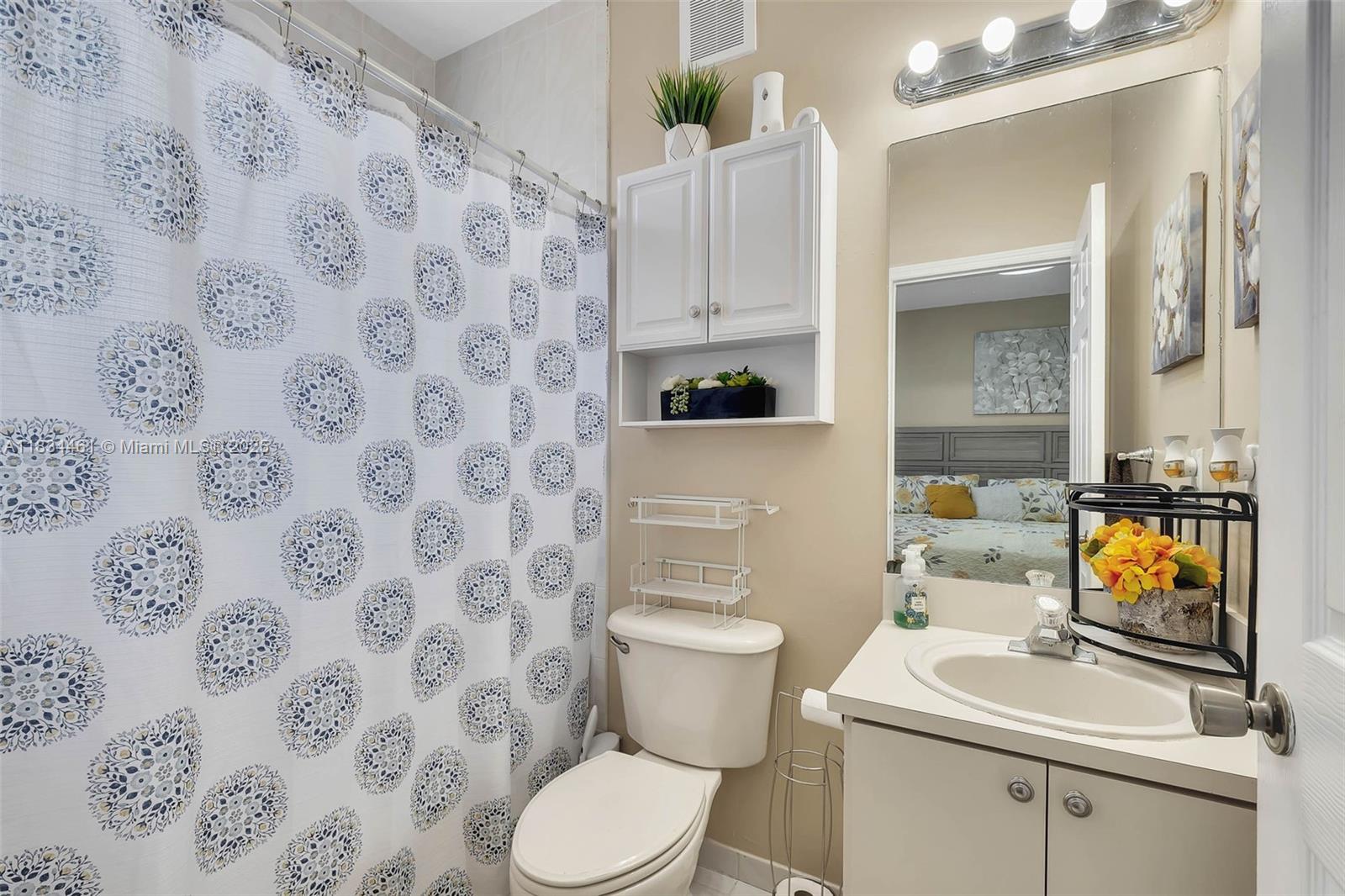 8511 NW 141st Ter # 402