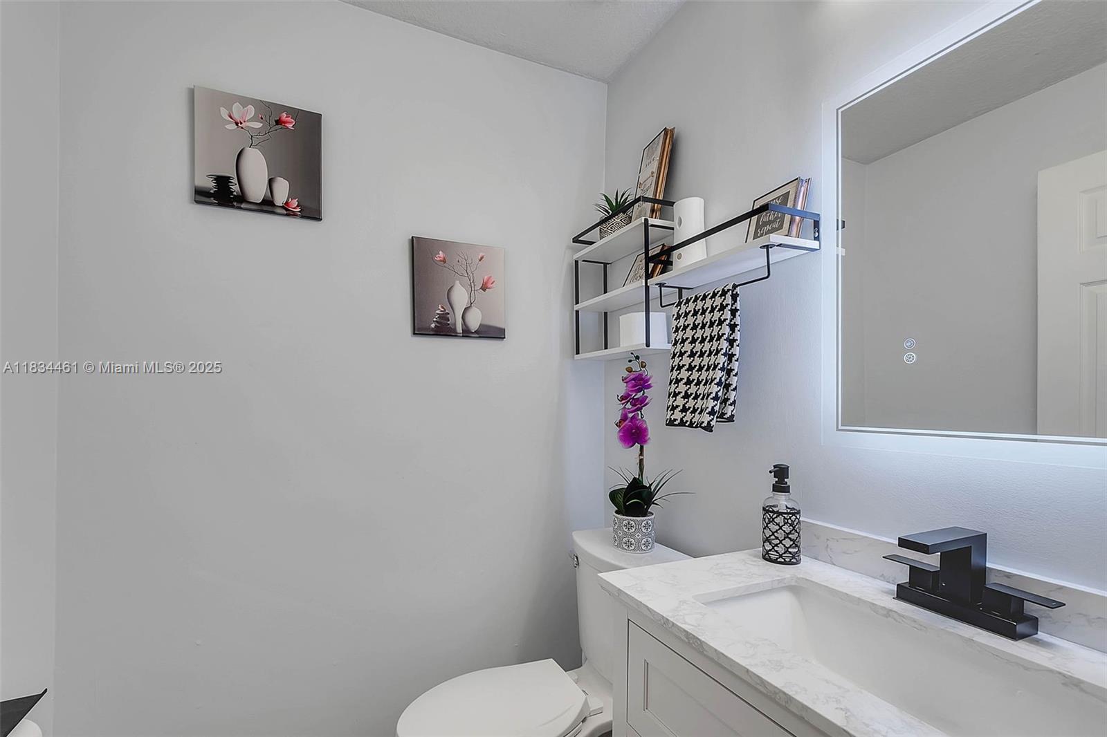 8511 NW 141st Ter # 402