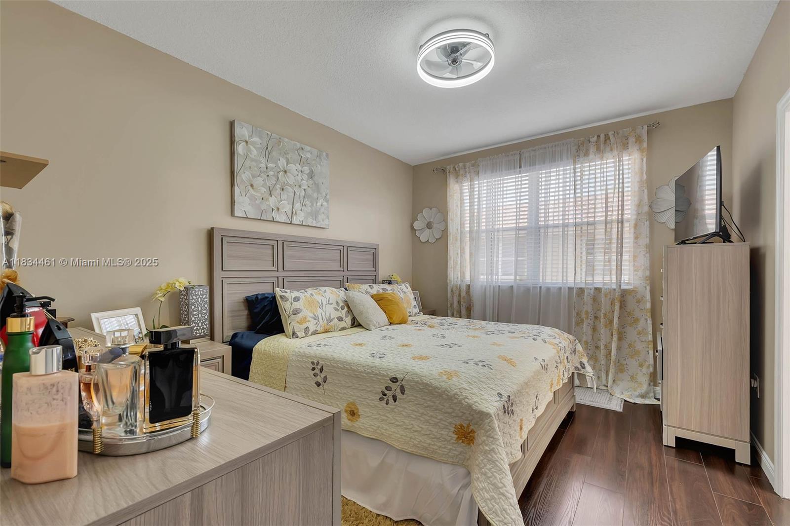 8511 NW 141st Ter # 402