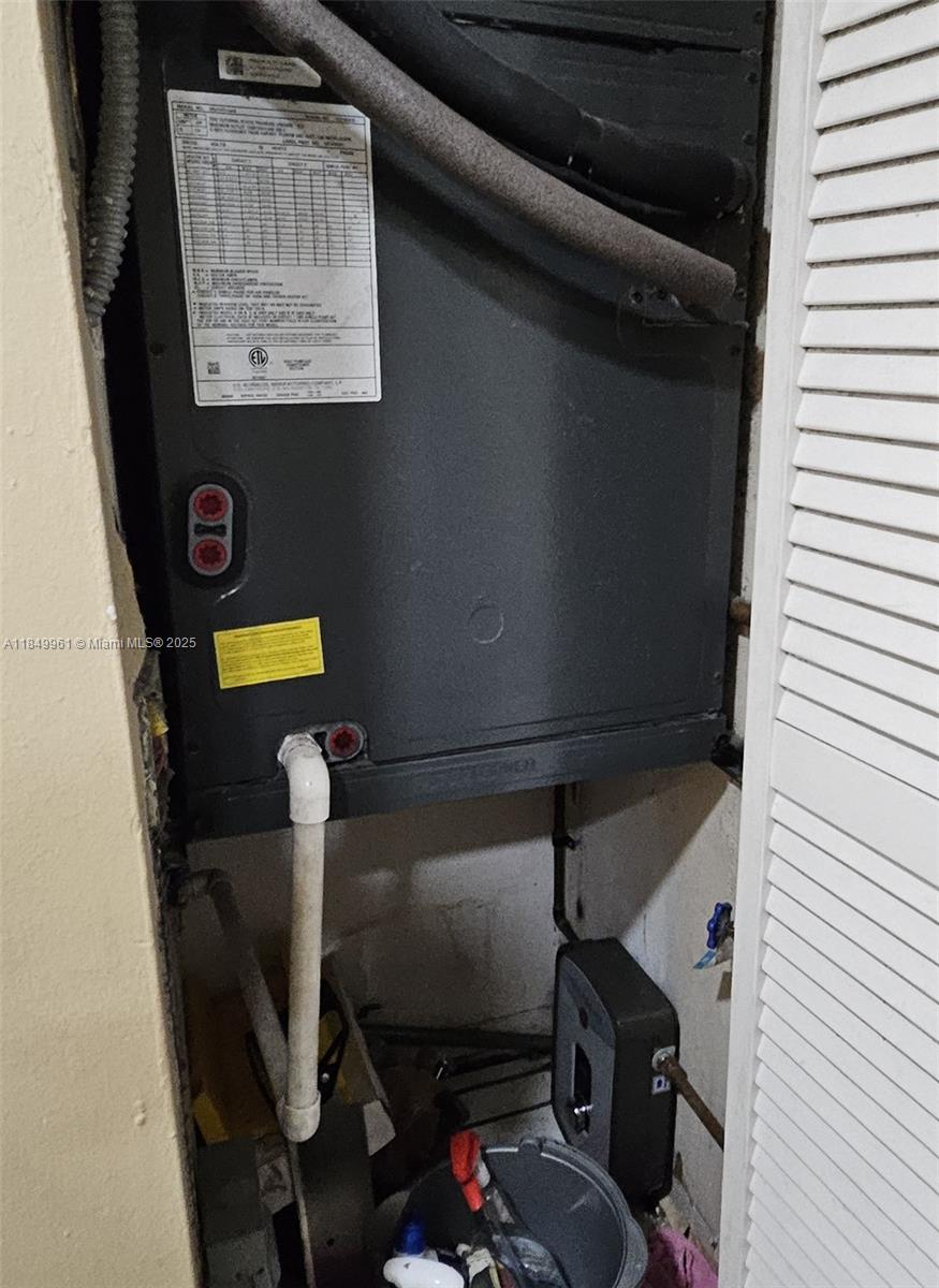 2138 SW 6 St # 403, Miami Unit: 403