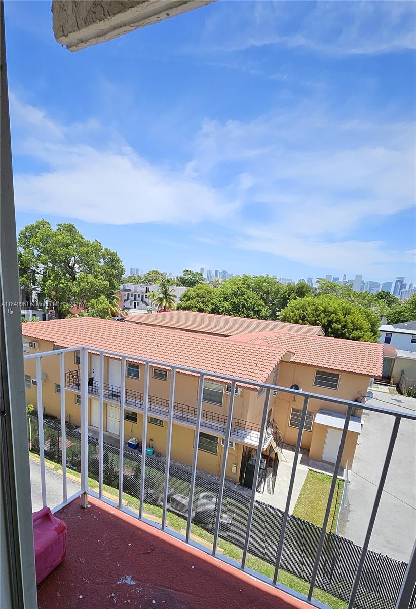 2138 SW 6 St # 403, Miami Unit: 403