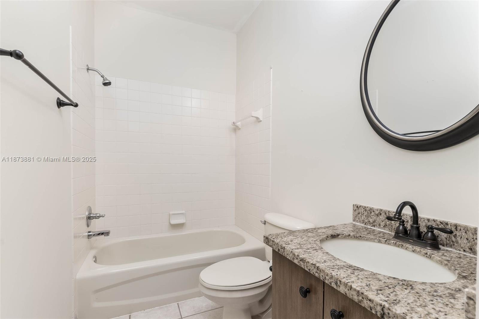 3844 W Falcon Ridge Cir