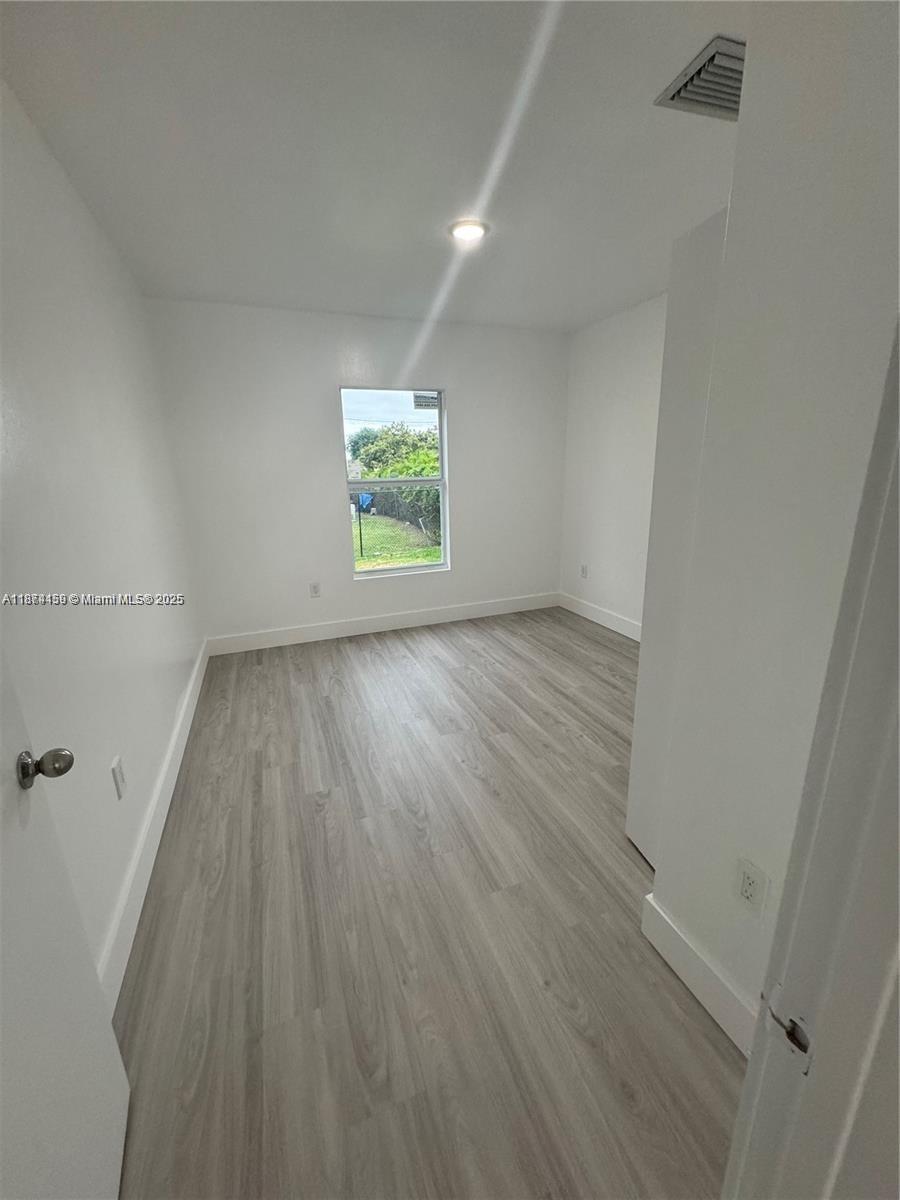 526 NW 6th