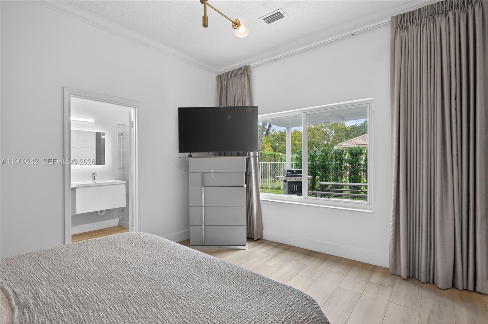 4115 Sabal Ridge Cir