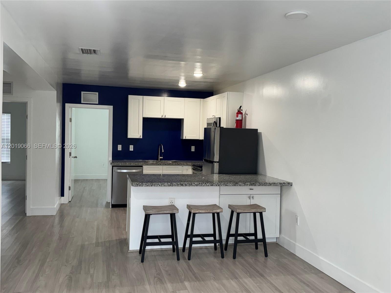 526 NW 6th St