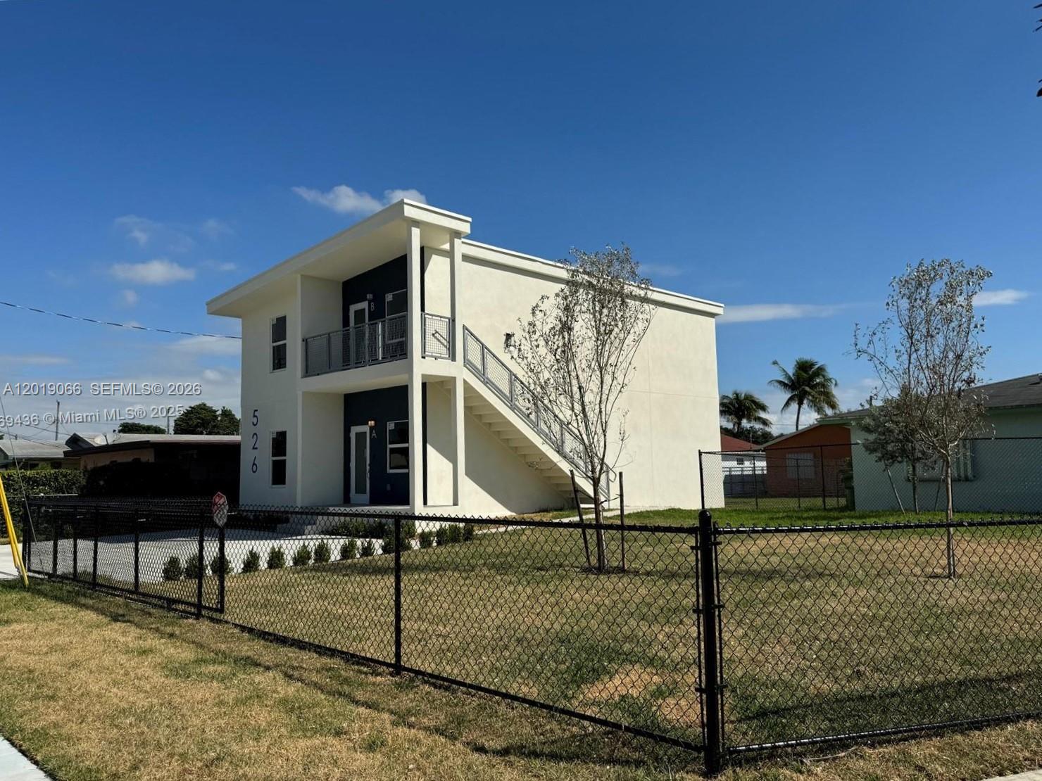 526 NW 6th St