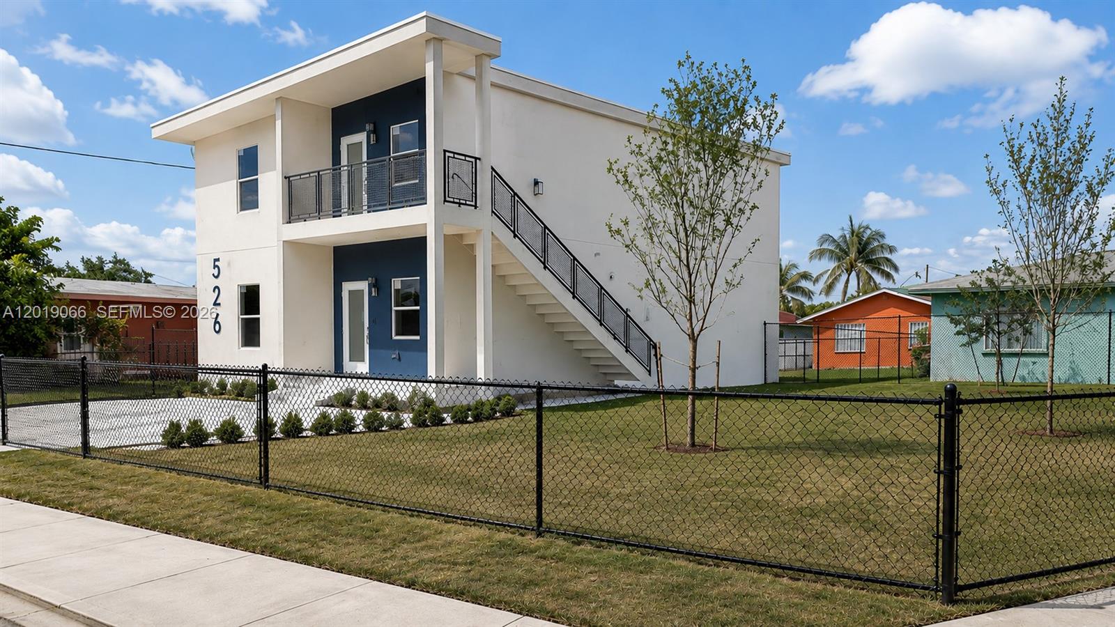 526 NW 6th St
